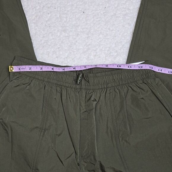 1198 NWT Pink Victoria's Secret Parachute Cargo Pants Casual New Olive - Picture 5 of 7